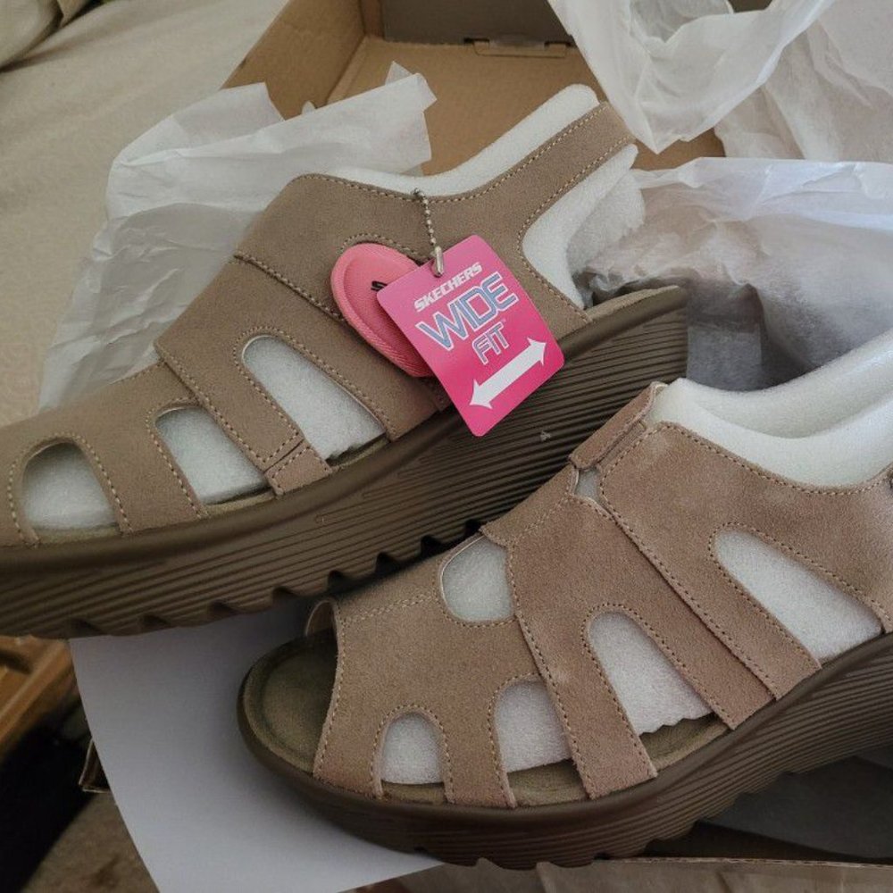 skechers sandals